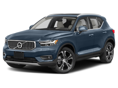 2022 Volvo XC40 Momentum