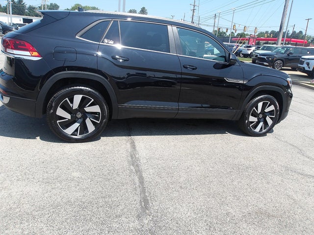 2025 Volkswagen Atlas Cross Sport 2.0T SE w/Technology