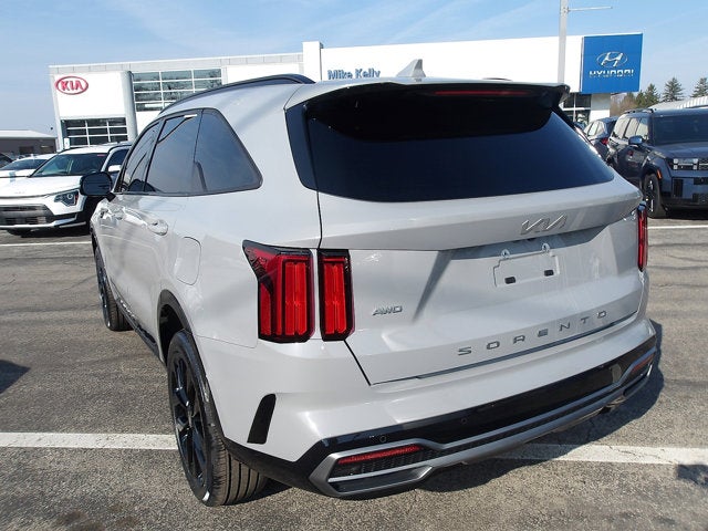 2022 Kia Sorento SX