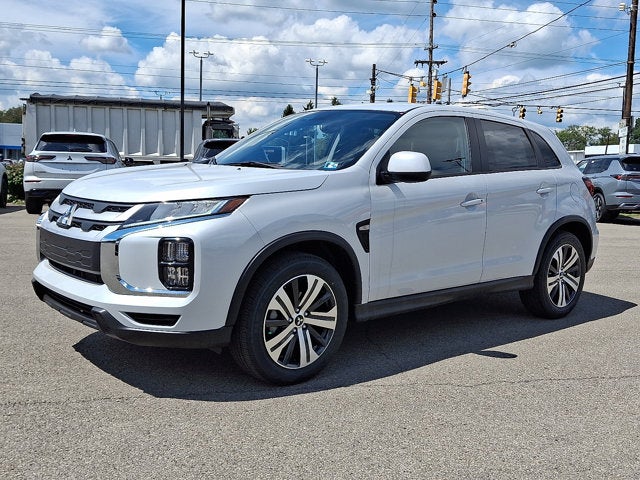 2027 Mitsubishi Outlander Sport Base