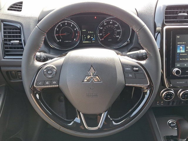 2027 Mitsubishi Outlander Sport Base