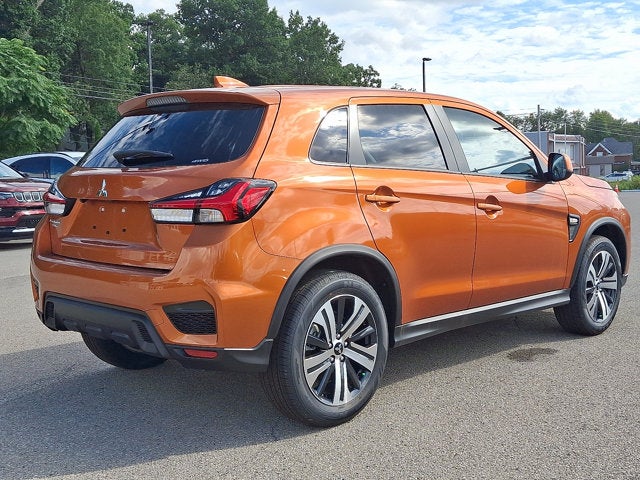 2027 Mitsubishi Outlander Sport Base