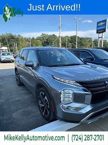 2023 Mitsubishi Outlander SE Special Edition