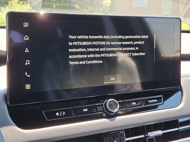 2026 Mitsubishi Outlander Base