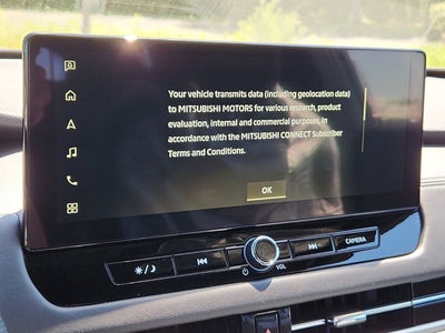 2026 Mitsubishi Outlander Base