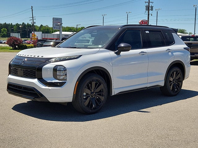 2026 Mitsubishi Outlander Base