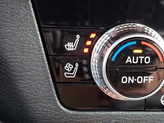 2026 Mitsubishi Outlander Base