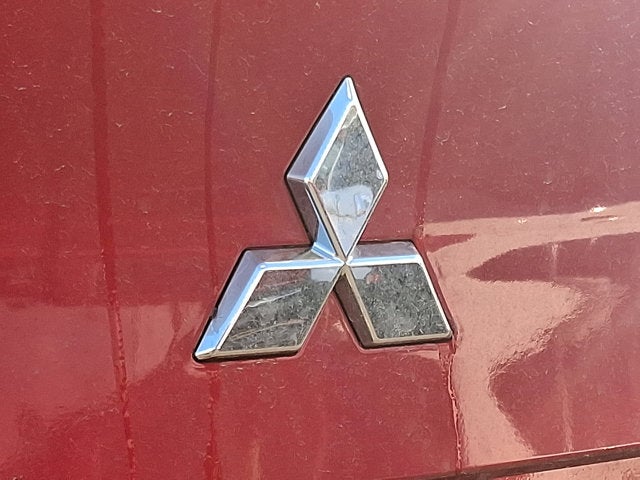 2025 Mitsubishi Outlander Plug-In Hybrid SE