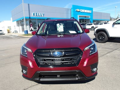 2024 Subaru Forester Premium
