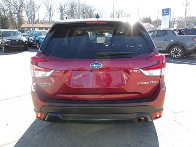 2024 Subaru Forester Premium