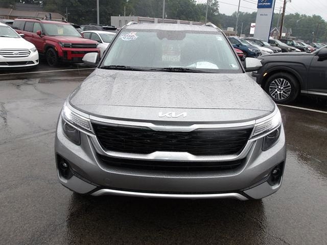 2023 Kia Seltos S