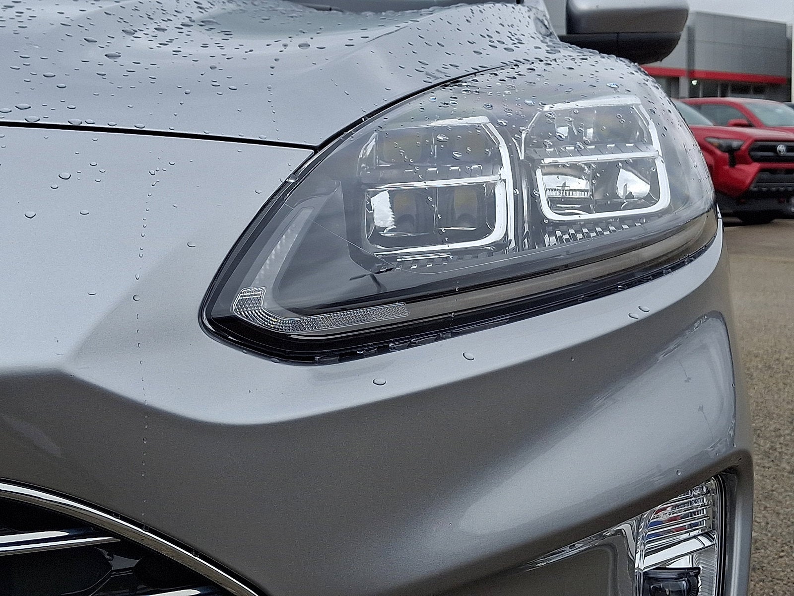 2022 Ford Escape Titanium