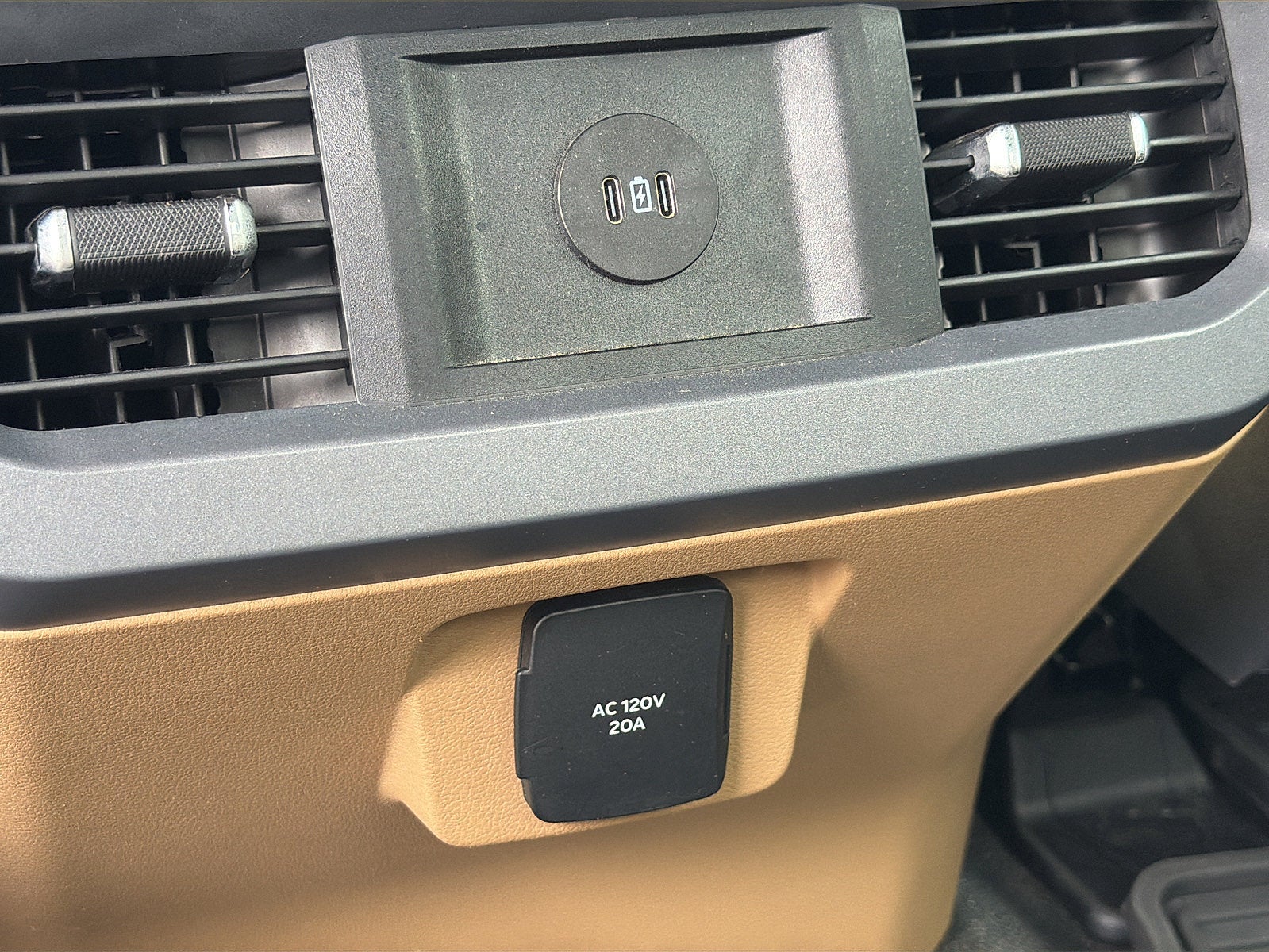 2025 Ford Super Duty F-350 SRW XL