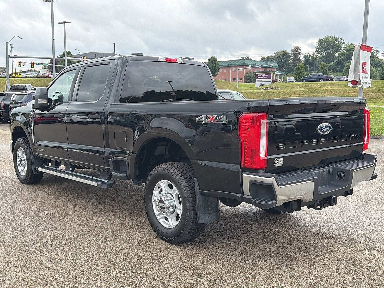 2025 Ford Super Duty F-350 SRW XL
