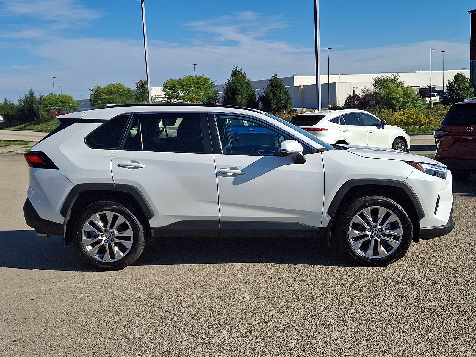 2023 Toyota RAV4 XLE Premium