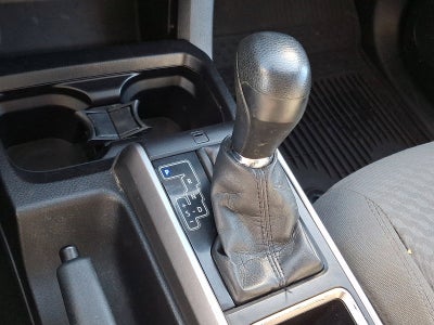 2022 Toyota Tacoma 4WD SR5