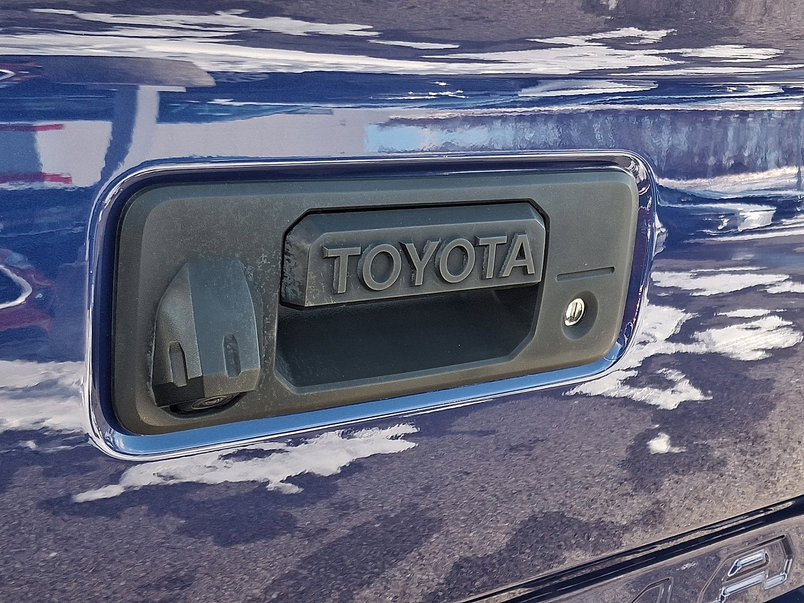 2022 Toyota Tacoma 4WD SR5
