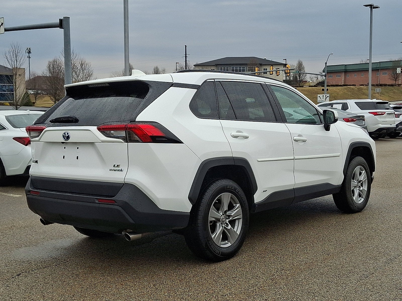 2024 Toyota RAV4 Hybrid LE