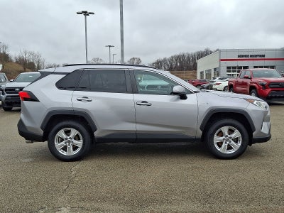 2021 Toyota RAV4 Hybrid XLE