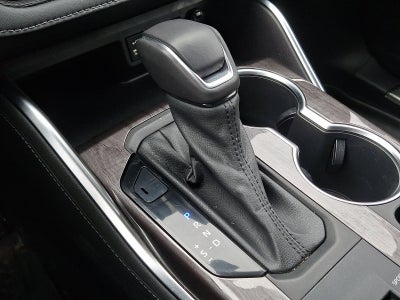 2022 Toyota Highlander Hybrid Platinum