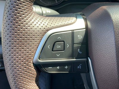 2023 Toyota Sienna Platinum