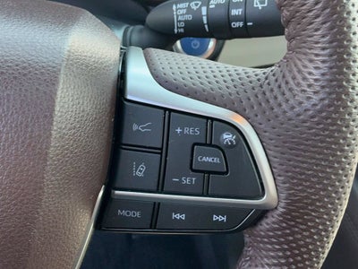 2023 Toyota Sienna Platinum