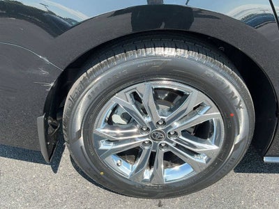 2023 Toyota Sienna Platinum