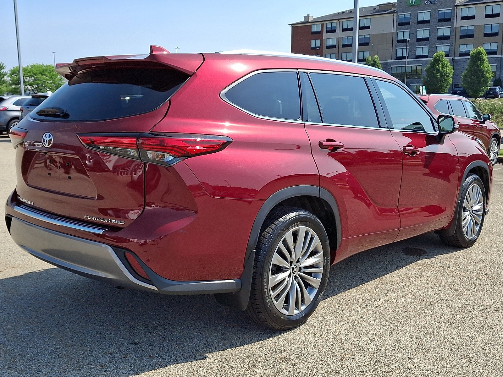 2022 Toyota Highlander Platinum