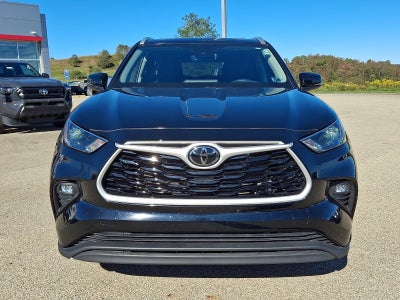 2026 Toyota Highlander Base