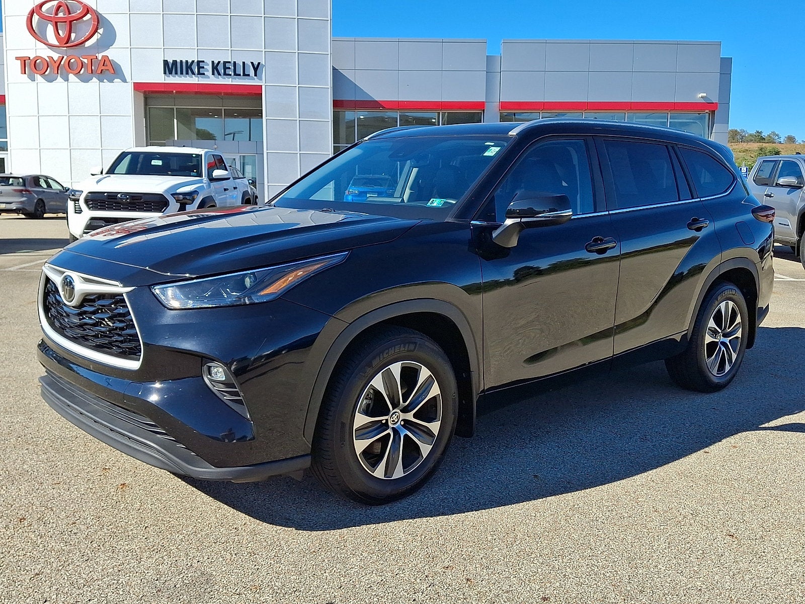 2026 Toyota Highlander Base