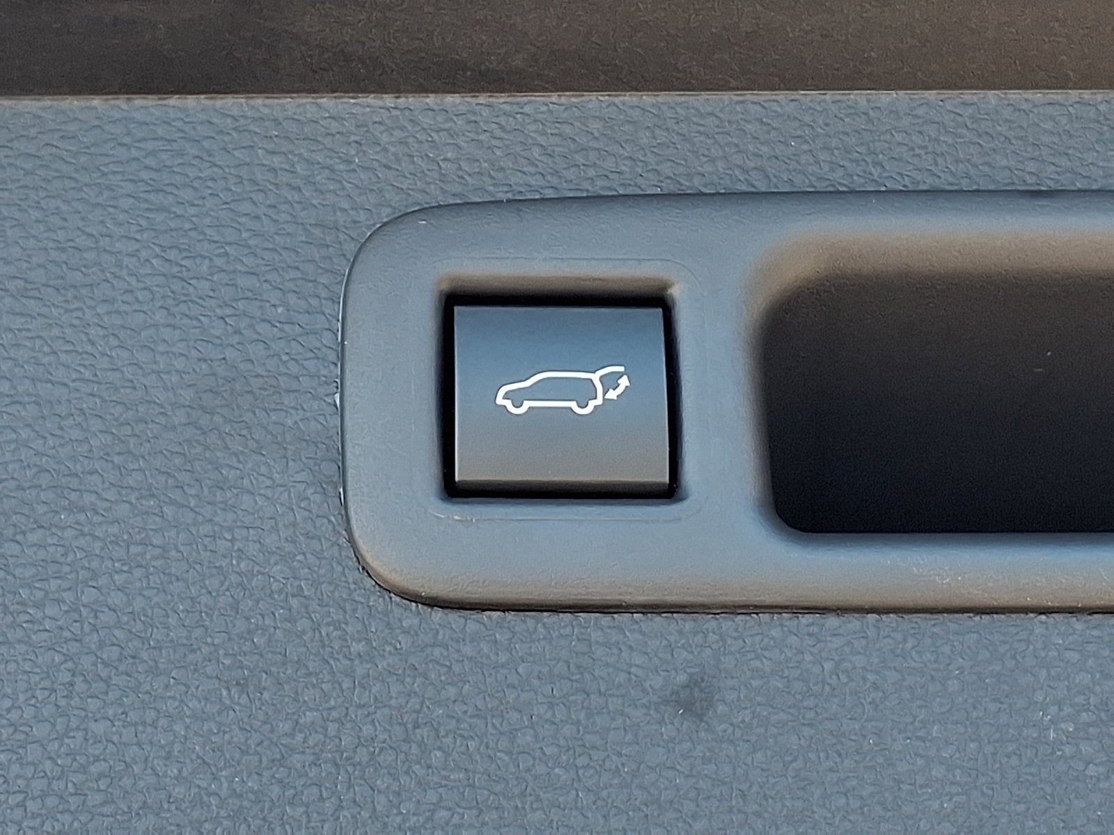 2026 Toyota Highlander Base