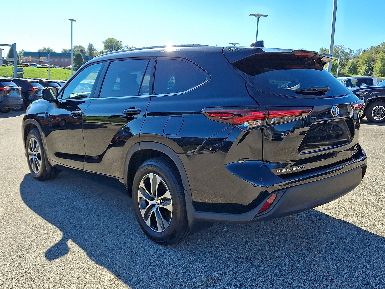 2026 Toyota Highlander Base