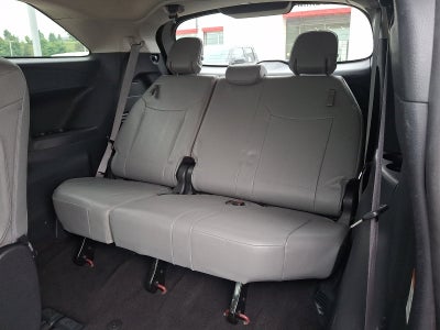2025 Toyota Sienna Base