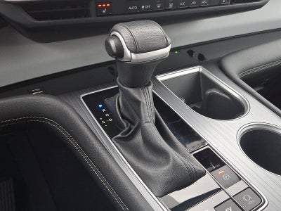 2025 Toyota Sienna Base