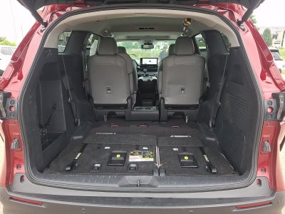 2025 Toyota Sienna Base