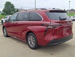 2025 Toyota Sienna Base