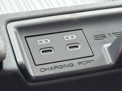 2025 Toyota Sienna Base