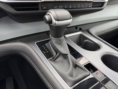 2025 Toyota Sienna Base