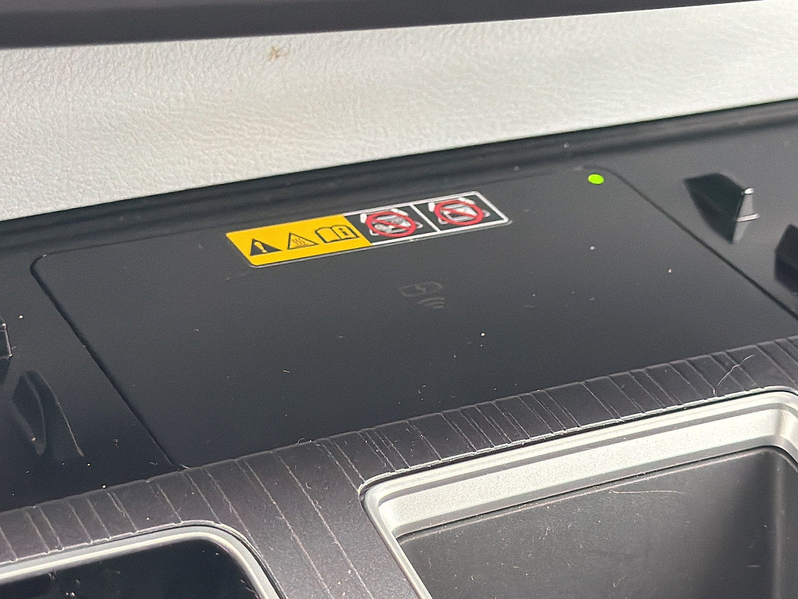 2025 Toyota Sienna Base