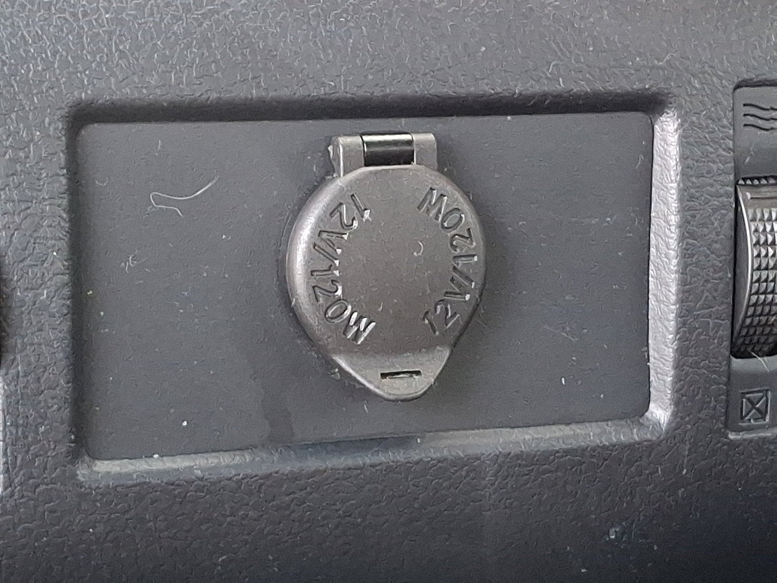 2020 Toyota Tundra 4WD Base