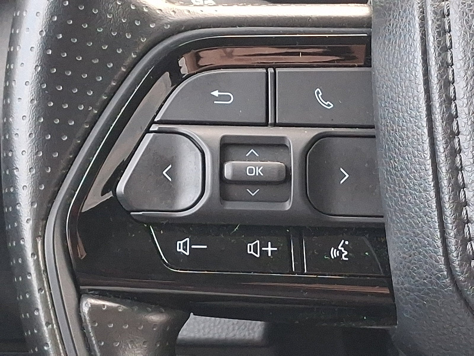 2024 Toyota Tundra 4WD SR
