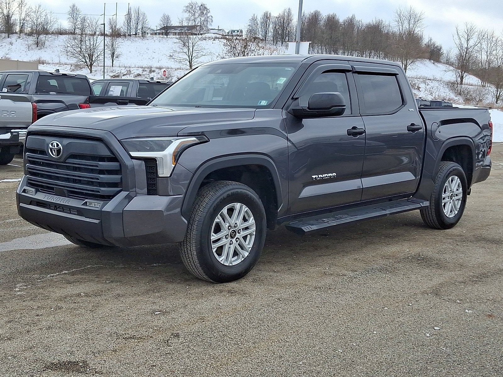2024 Toyota Tundra 4WD SR5