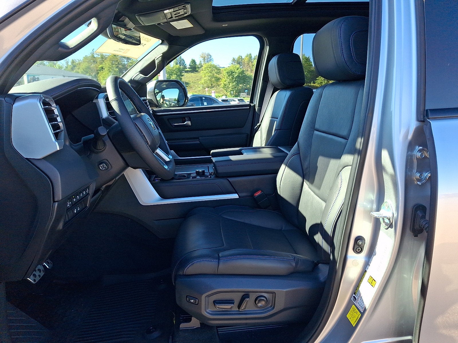 2025 Toyota Tundra 4WD Base