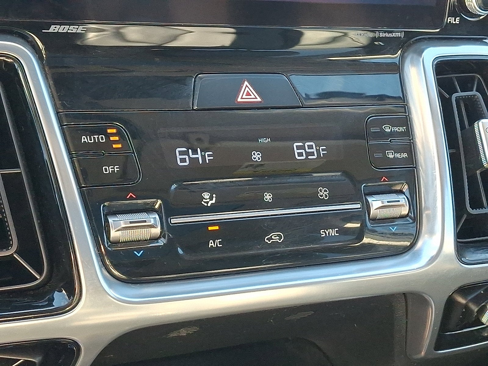 2023 Kia Sorento X-Line SX Prestige