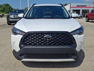 2024 Toyota Corolla Cross LE