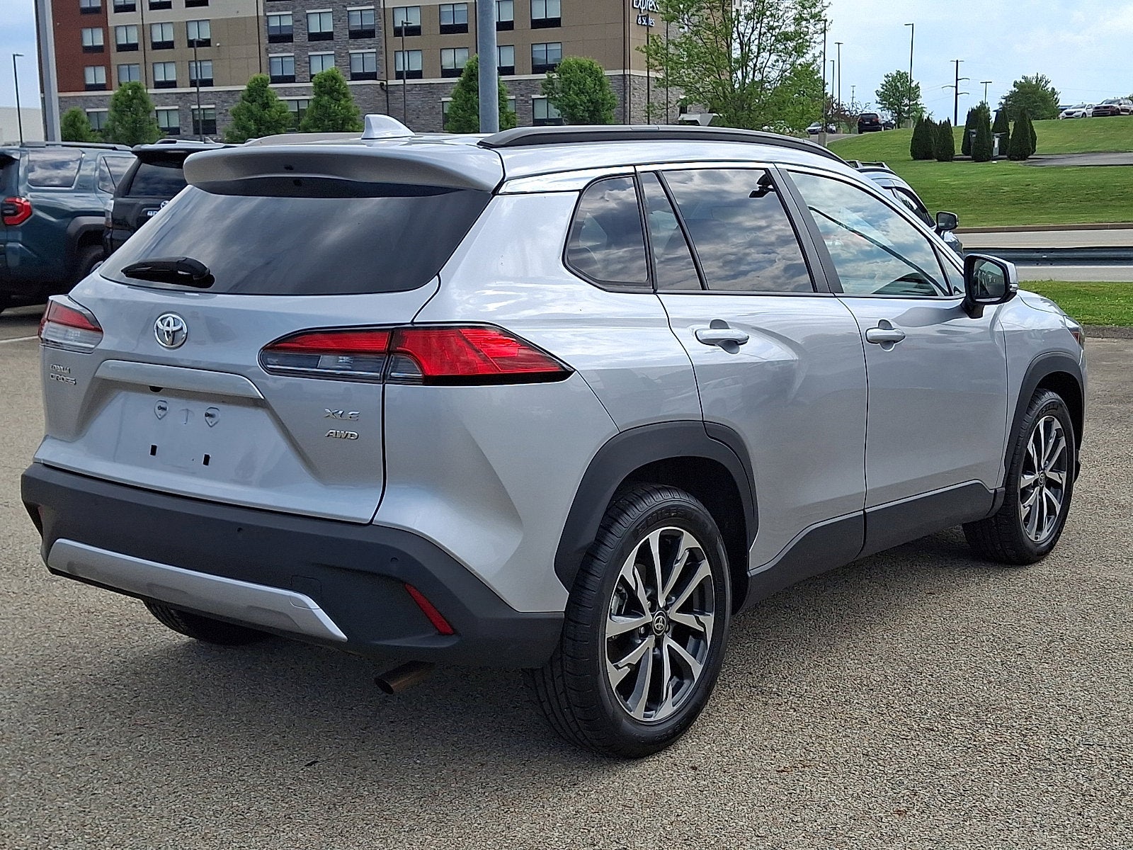 2023 Toyota Corolla Cross XLE