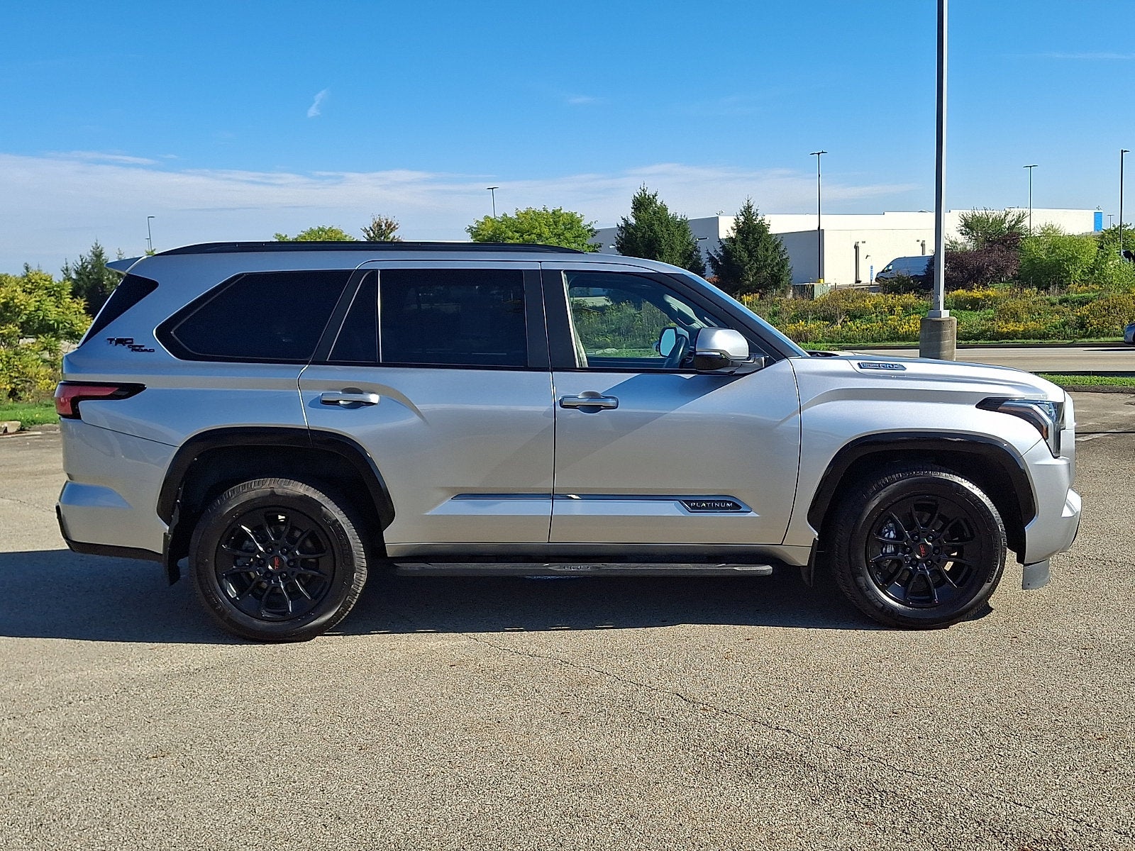 2025 Toyota Sequoia Base