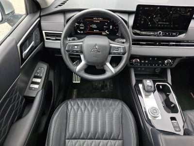 2025 Mitsubishi Outlander SEL