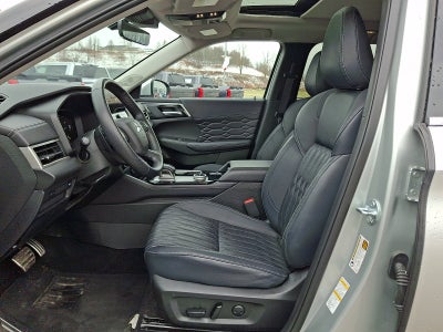 2025 Mitsubishi Outlander SEL