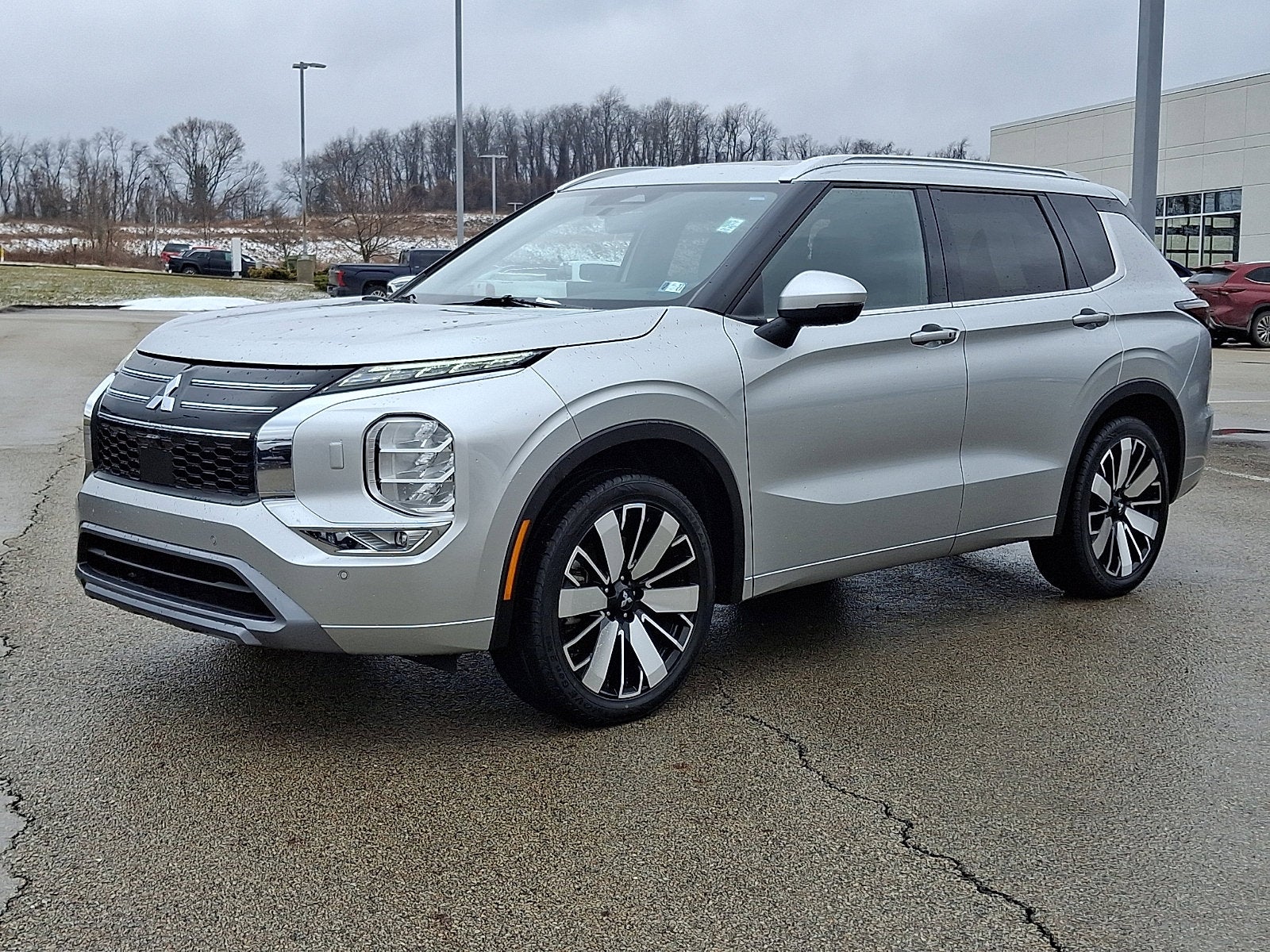 2025 Mitsubishi Outlander SEL